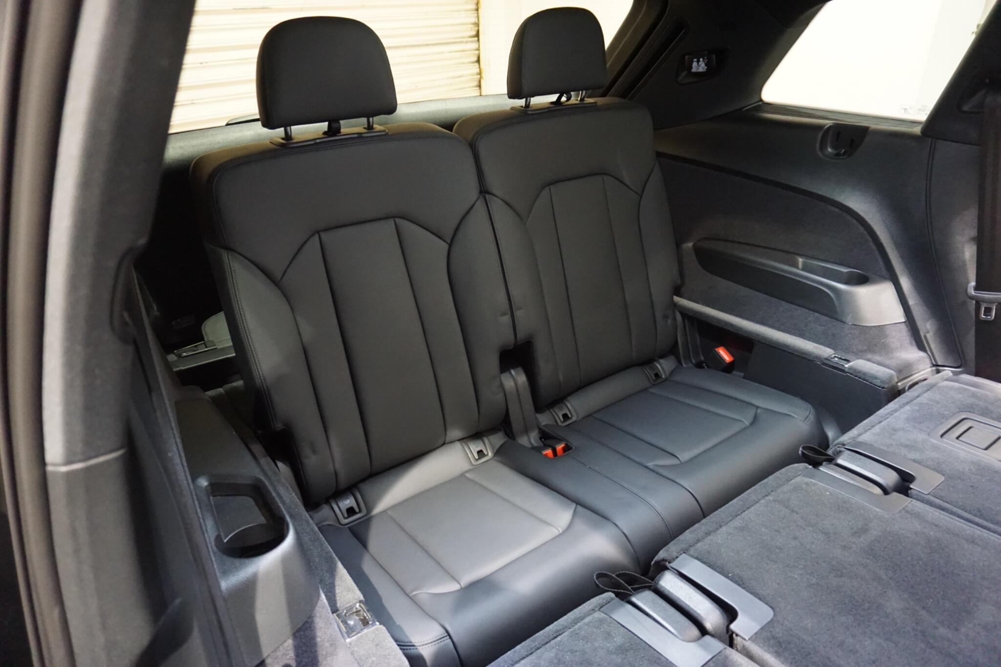 Audi SQ7 4.0 TFSI V8 Black Edition SUV 5dr Petrol Tiptronic quattro Euro 6 (s/s) (507 ps)